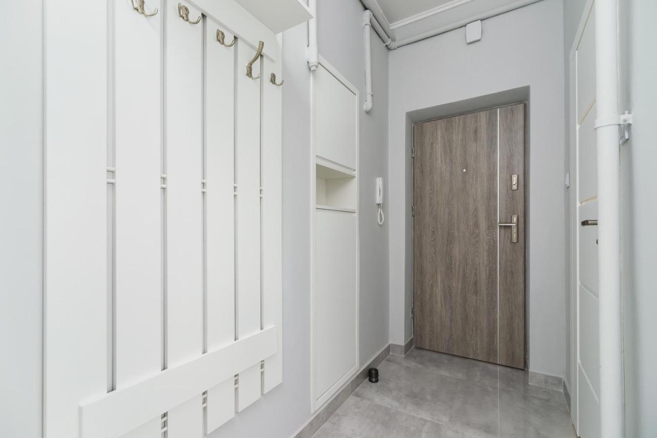 Apartment Smoluchowskiego Cracow By Renters Krakow